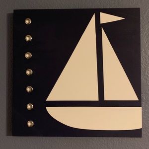Nautical nursery decor